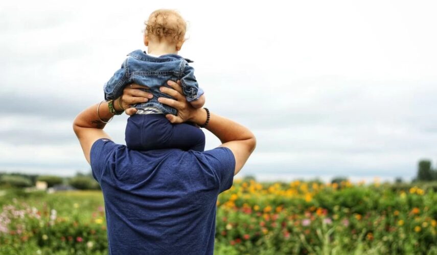 Kinderzuschlag na dzieci mieszkające w Polsce – jakie warunki muszą spełnić rodzice?
